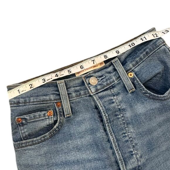 Levi’s Ribcage Straight Ankle Jeans 25 medium Wash - Picture 4 of 8